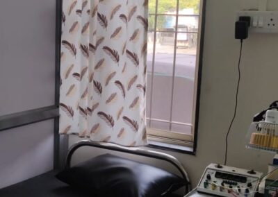 Here is the Separate Cabin For Treatment area of best acupuncture clinic in Nashik.